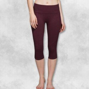 Lululemon In the Flow Crop Legging Ribbed Ruched Leg Seamless Burgundy Women's S